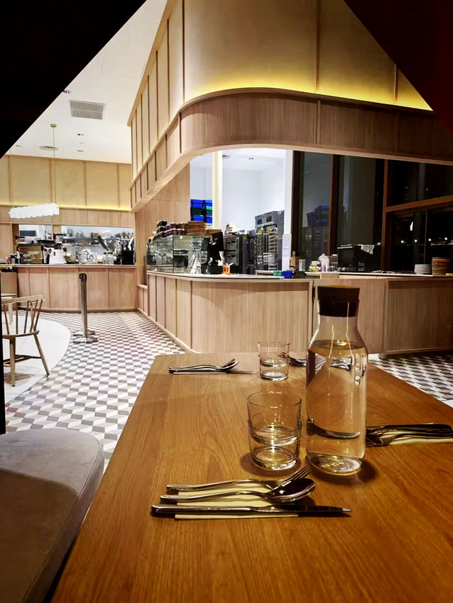 A Cozy Bite at Chef Kecik Café, LaLaport KL