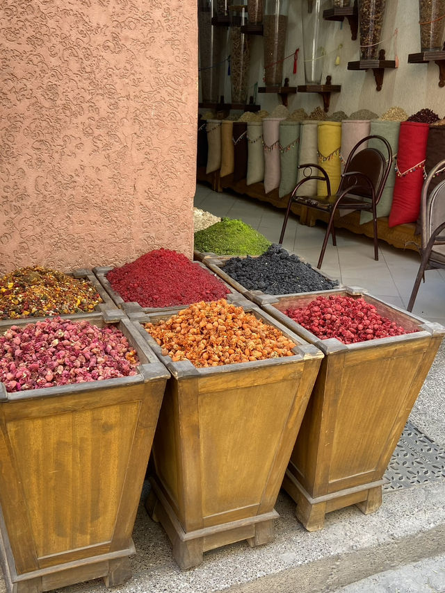 Uncovering the Treasures of Souk Semarine Uncovering the Treasures of Souk Semarine