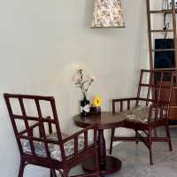คาเฟ่ฟีลนั่งเล่นบ้านเพื่อน ใจกลางเมืองภก