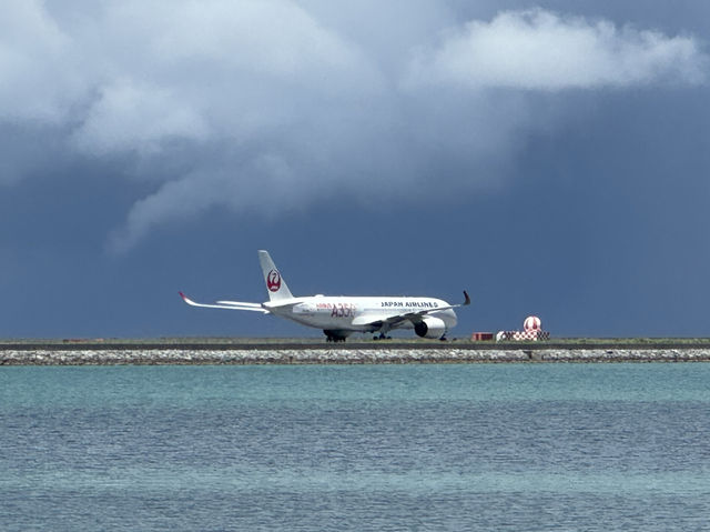 瀬長島（Senaga Island）：海と空を間近に感じる小さなリゾートアイランド