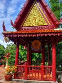 🕌 Wat Phnom – The Heart of Phnom Penh 🕌
