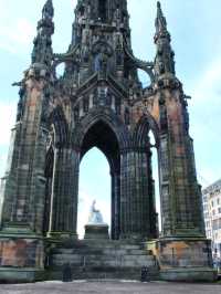 one of Edinburgh’s most iconic landmarks and a must see if you’re in the city. Built in honour of Sir Walter Scott
