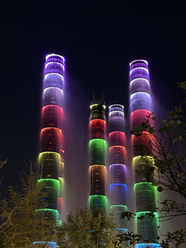 Chengdu Travel Diary: From Old Charm to Modern Glam 🐼🎋🧋🚂🍛