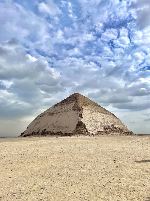 ［埃及旅遊］探索古埃及金字塔原型🔺紅色金字塔、彎曲金字塔與黑色金字塔
