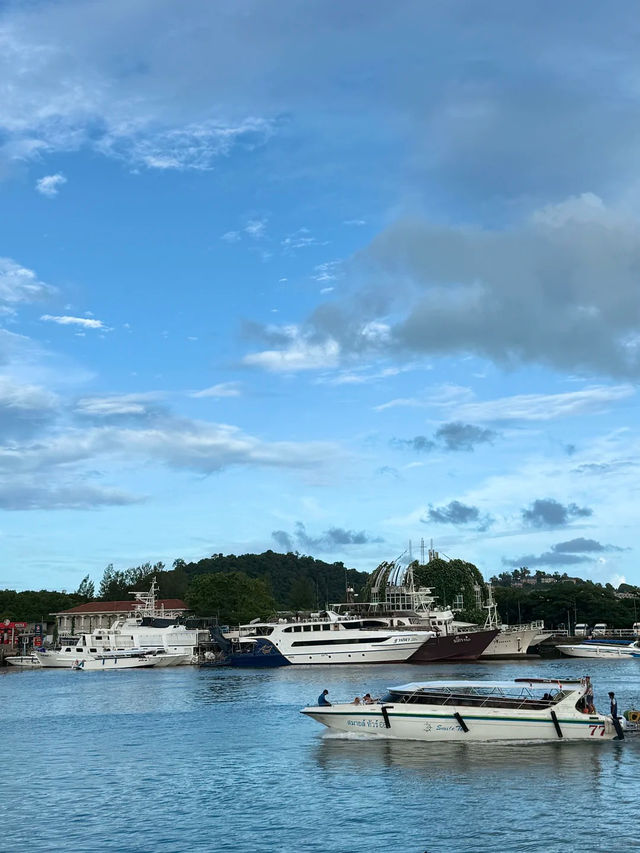 เที่ยวเกาะภูเก็ต | เกาะพีพี 🏝️