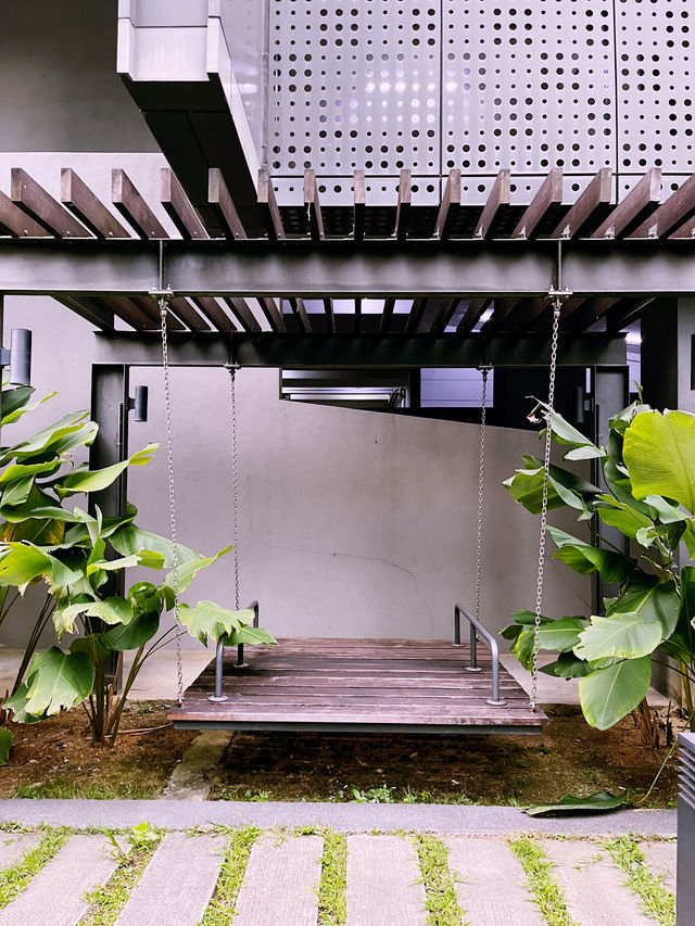Anggun Residence Suites KL: Elegant Urban Escape with Oasis Garden & Grand Lobby 