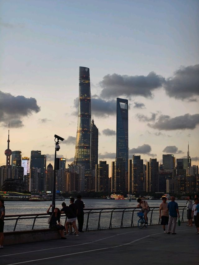 Laland Shanghai 🌙✨