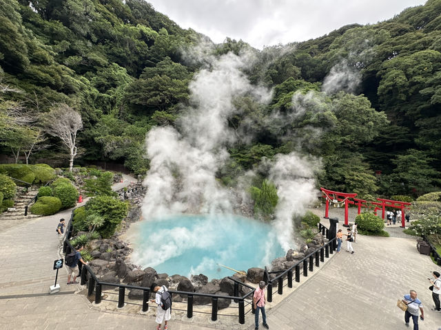 「別府海地獄：藍色蒸氣的絕美奇景」