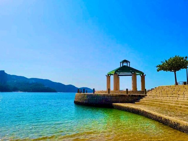 Repulse Bay Beach – Hong Kong’s Most Beautiful Urban Beach