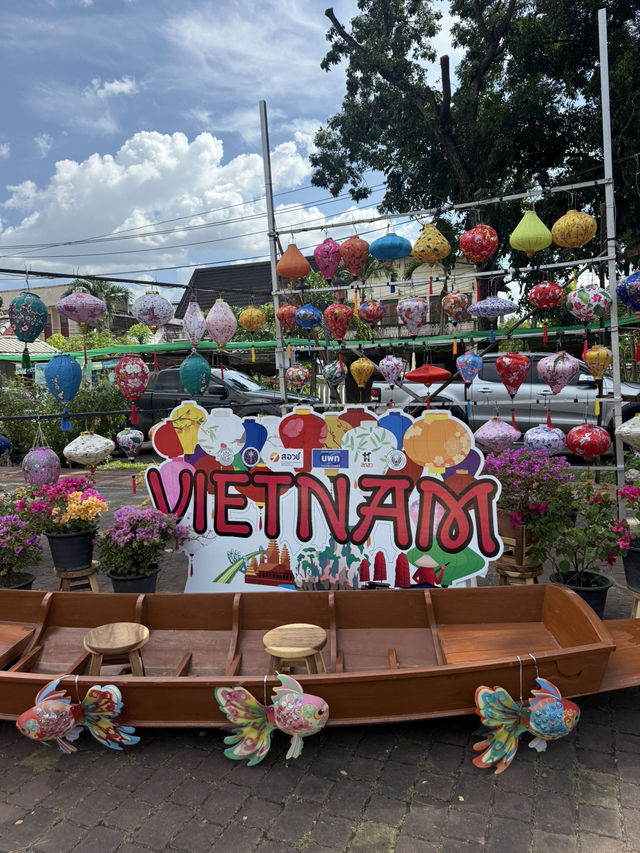 📍เริ่มแล้วเทศกาลโคมแสนดวง ลำพูน