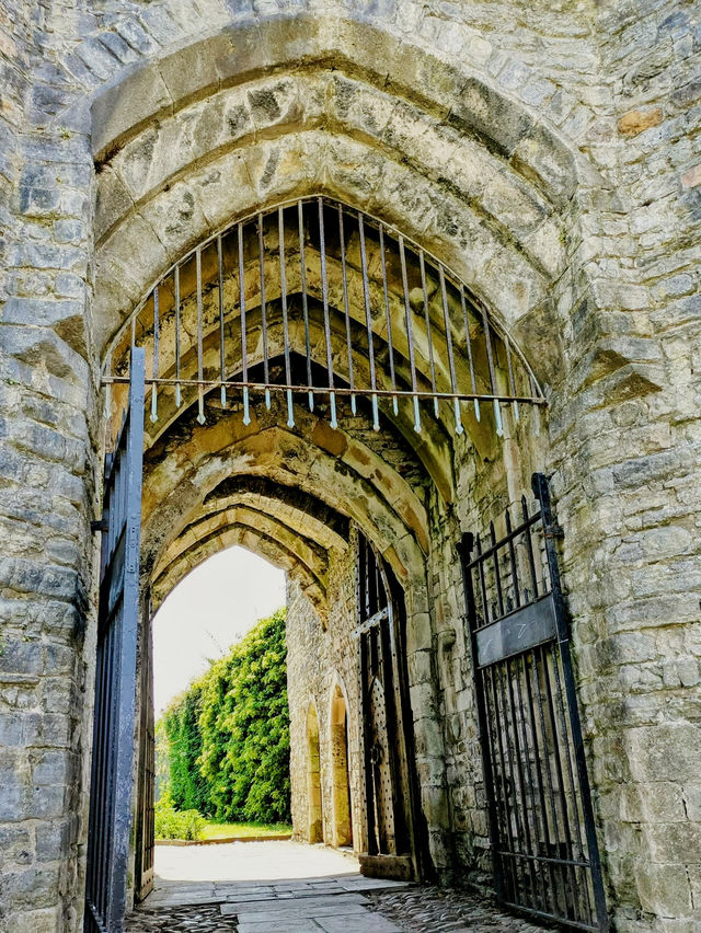 Ruins in Reverence: A Quiet Walk Through Bishop’s Palace, Llandaff