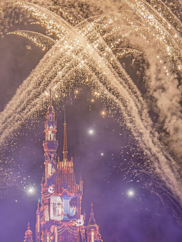 Hong Kong Disneyland 🏰✨ Hong Kong Disneyland 🏰✨