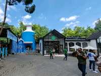 Farmhouse Susu Lembang: European Pastoral Charm