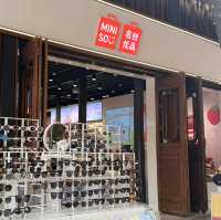 พาชมร้าน miniso สาขา kunming china 🧩