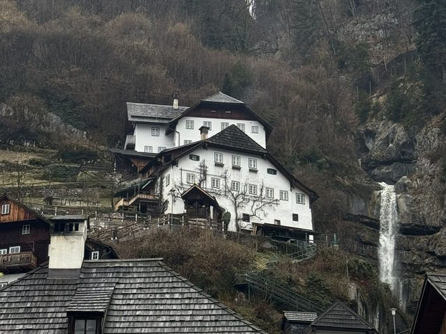 🏔️ HALLSTATT — AUSTRIA’S FAIRYTALE WINTER VILLAGE ❄️🇦🇹 🏔️ HALLSTATT — AUSTRIA’S FAIRYTALE WINTER VILLAGE ❄️🇦🇹