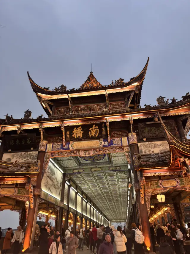  รีวิว สะพานหนานเฉียว & ถนนคนเดิน ตอนกลางคืน