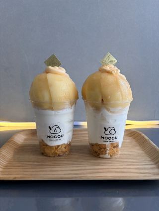 [Fukuoka] A cafe where you can enjoy seasonal fruits and rich soft serve ice cream.