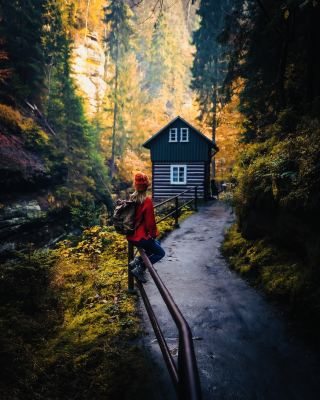 🇨🇿 Hřensko, Czech Republic 📍 | A Fairytale Gateway to Bohemian Switzerland
