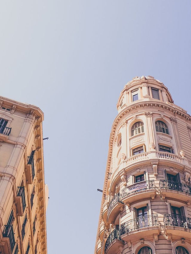 Barcelona: A Tapestry of Modernist Marvels🇪🇸