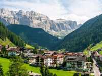 Enjoy the hiking adventures at the Dolomites, the natural gem of Italy!