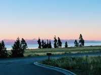 🚙 Transportation Tips for Yellowstone National Park 🏞️🧭