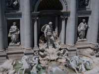รีวิว Fontana di Trevi (น้ำพุเทพี)
