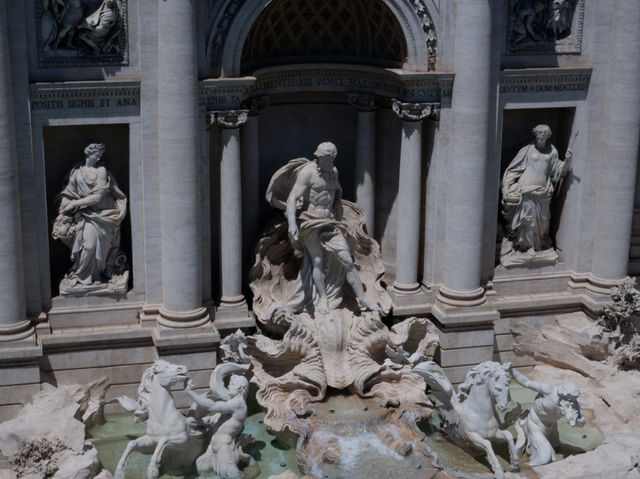 รีวิว Fontana di Trevi (น้ำพุเทพี)