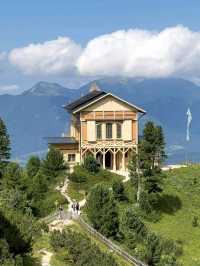 🏰 Ludwig II’s Castles – Fairy Tale Majesty in Bavaria