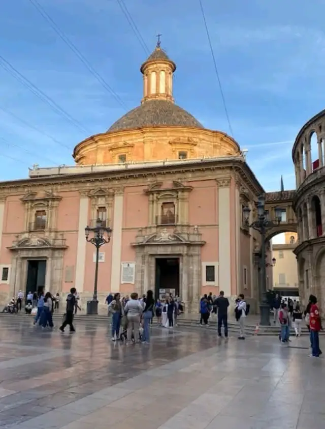 Valencia’s Holy Grail: The Real One Hides in the Cathedral! 🏆