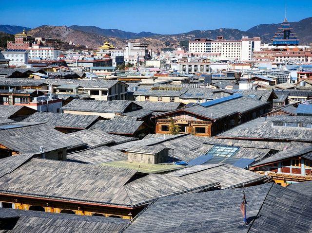 Shangri-La - A Beautiful Tibetan Old Town