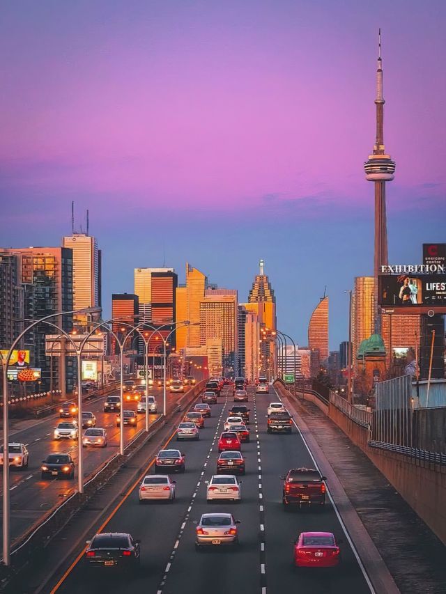 Adjacent to New York, North American city | 🇨🇦Toronto travel guide