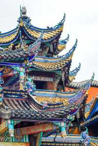 穿越時光的秘境：西昌靈鷹寺探幽