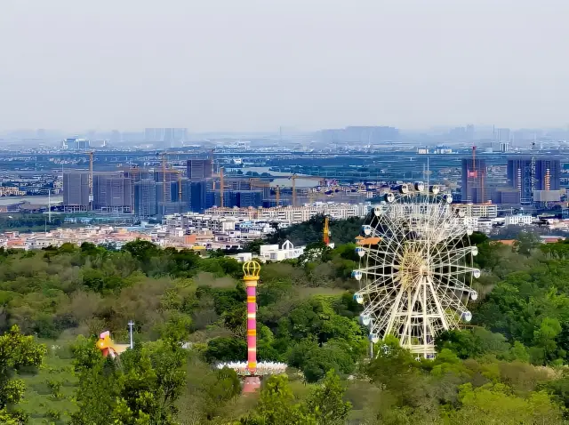 There is a hidden amusement park in Guangzhou Park, which has been abandoned for many years