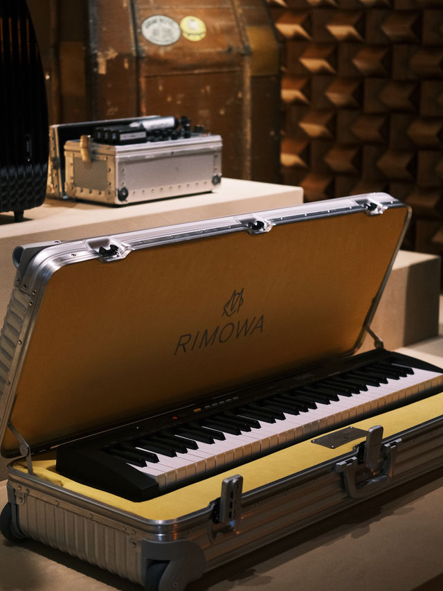 魔都展覽 RIMOWA全球巡展，許光漢也來打卡
