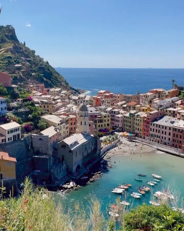 Cinque Terre Unveiled: 5 Essential Tips for Your Dreamy Italian Escape! 🌊🌅🇮🇹