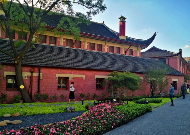 華東政法大學長寧校區
