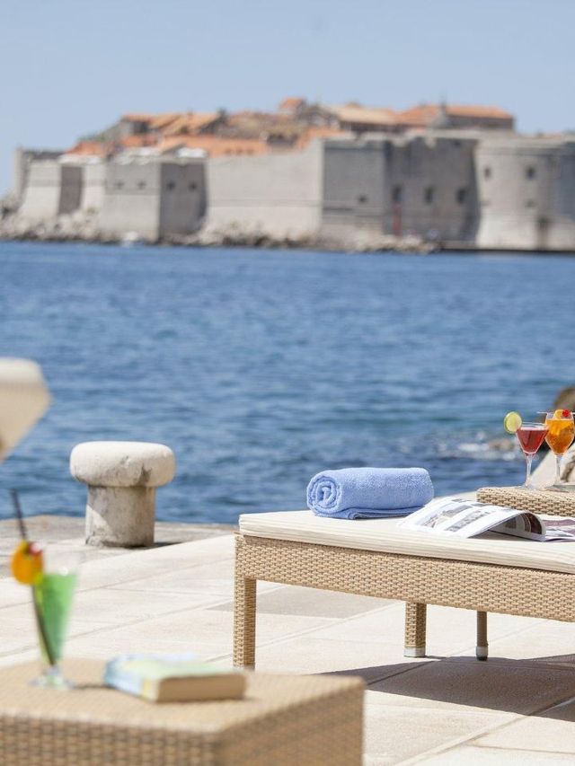 🌟 Dubrovnik Delights: Top Villa Orsula Stays! 🏰✨
