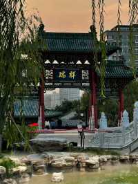來太原你不去雙塔寺糊塗啊？