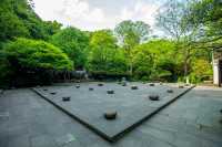 來冷門的瑪瑙寺，賞台灣工藝歷史