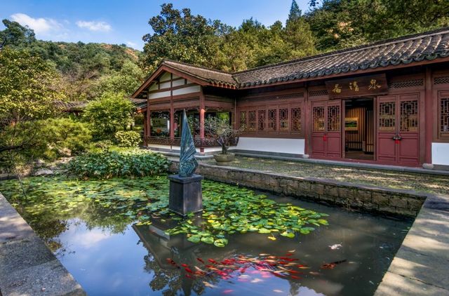 來冷門的瑪瑙寺，賞台灣工藝歷史