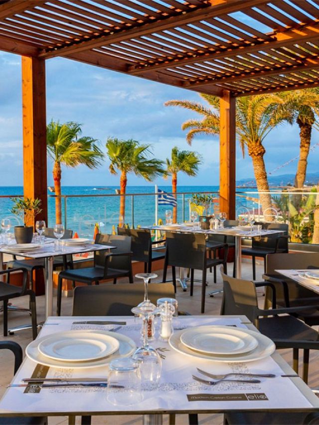 🏖️ Malia's Marvels: Top Stays in Greece! 🇬🇷