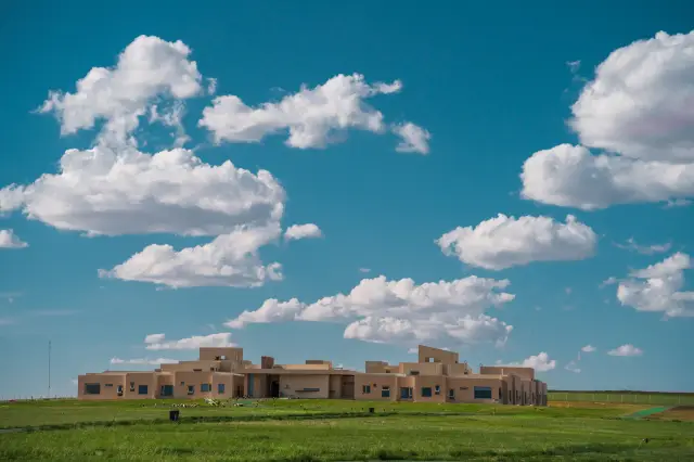 도시의 소음을 잠시 떠나 자연 속에서 낭만을 만끽해보세요.