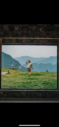 重慶2小時｜270°懸崖民宿，盡覽巫山峽雲。