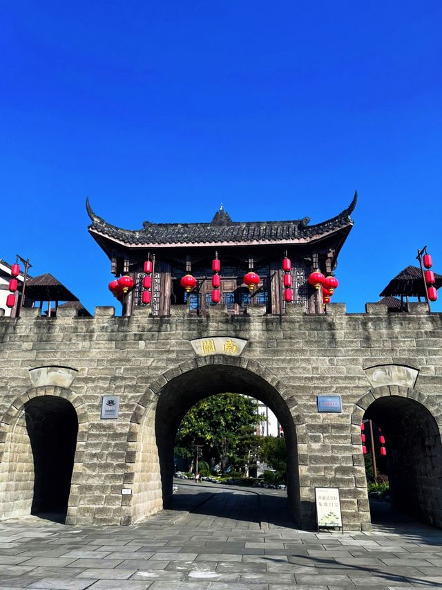 四川內江｜隆昌石牌坊｜書寫一群人的千古之名。