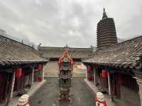 遼塔之冠——覺山寺塔。