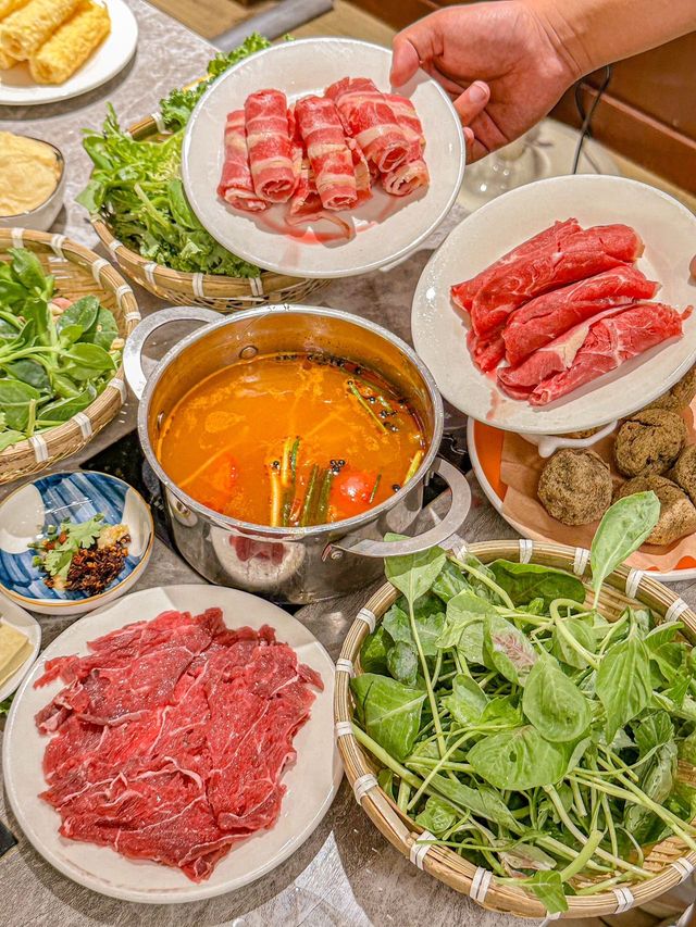 你還真別說貴州酸湯火鍋吃了真會上癮……
