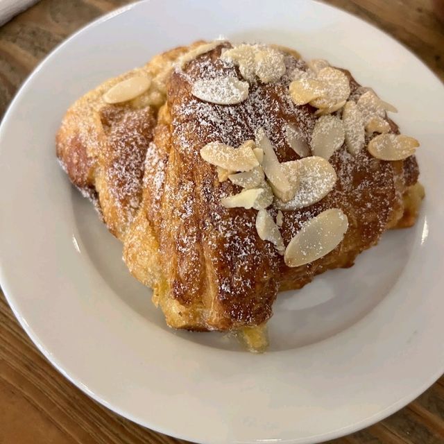 Lovely spot for pastries