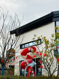喺成都｜住咗樂園裏面嘅滑梯酒店