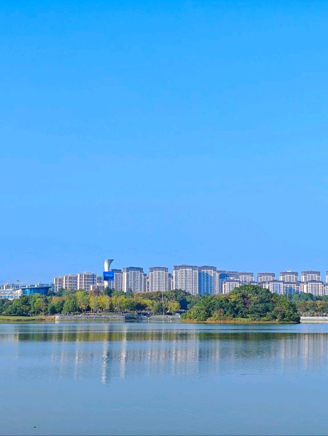 Some places are too peaceful to be famous: Discover a Hidden Gem 40 min from Yiwu