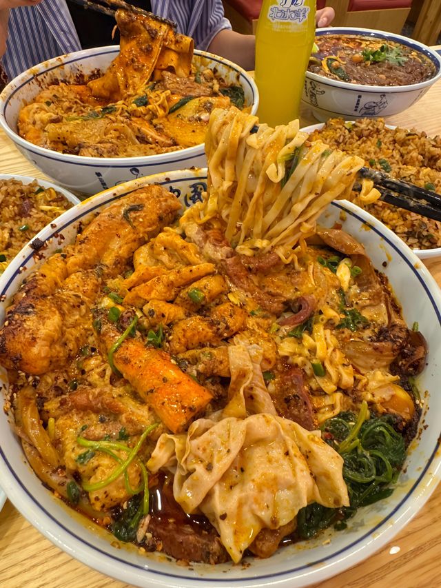 愛食辣嘅朋友必去嘅重慶麻辣燙！
